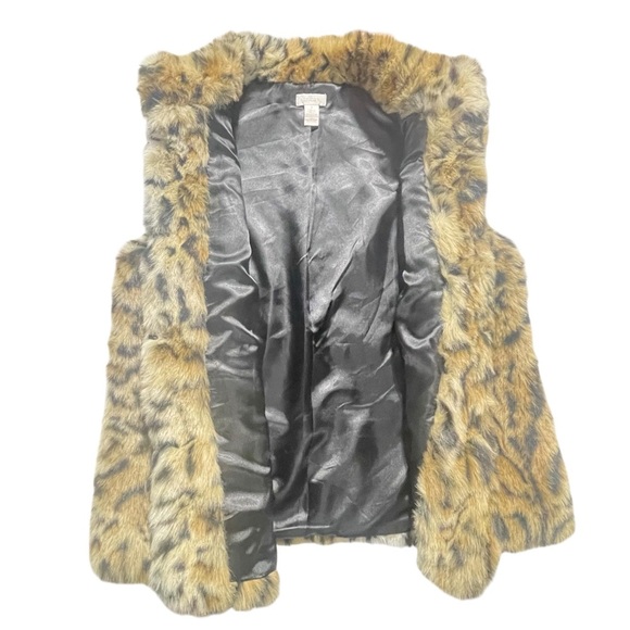 Chico’s Leopard Print Faux Fur Vest Size 1 (M) Animal Print Sleeveless Jacket - Picture 7 of 12